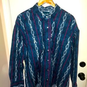 Wrangler Button down Cowboy shirt